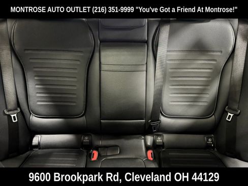Used 2023 Mercedes-Benz C 300 4MATIC Sedan image 31