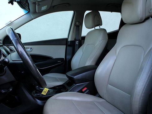 Used 2017 Hyundai Santa Fe Sport image 14