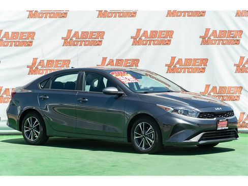 Used 2023 Kia Forte LXS FWD image 1