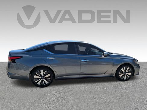 Used 2021 Nissan Altima 2.5 SV FWD image 22