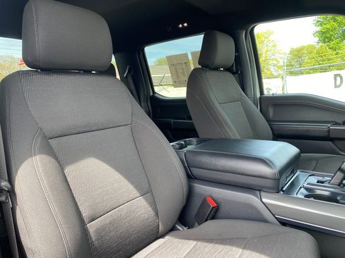 Used 2024 Ford F150 XLT w/ XLT Black Appearance Package AWD/4WD image 18