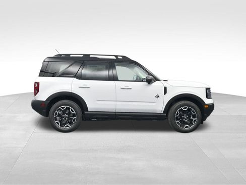 New 2025 Ford Bronco Sport Outer Banks w/ Outer Banks Tech Package+ image 9