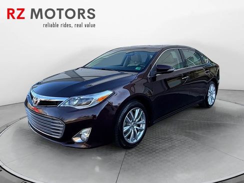 Used 2013 Toyota Avalon XLE Touring image 1
