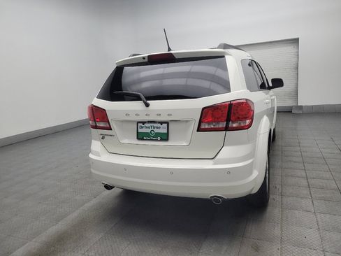 Used 2018 Dodge Journey SE w/ Safe & Sound Group AWD/4WD image 7