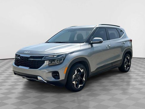 Used 2024 Kia Seltos EX FWD image 1