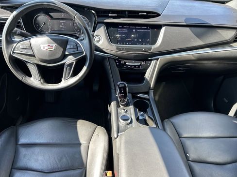 Used 2022 Cadillac XT5 Premium Luxury image 13