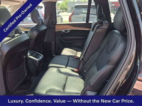 Certified 2023 Volvo XC90 B6 Plus w/ Protection Package Premier AWD/4WD image 11