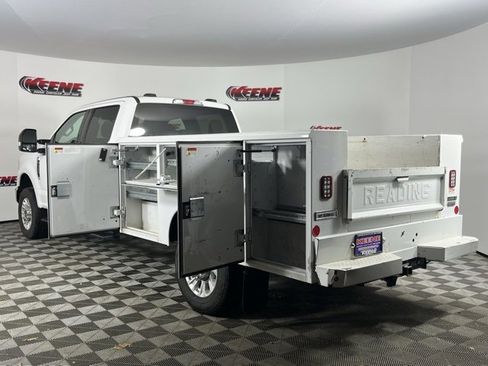 Used 2021 Ford F350 XLT w/ XLT Value Package image 8