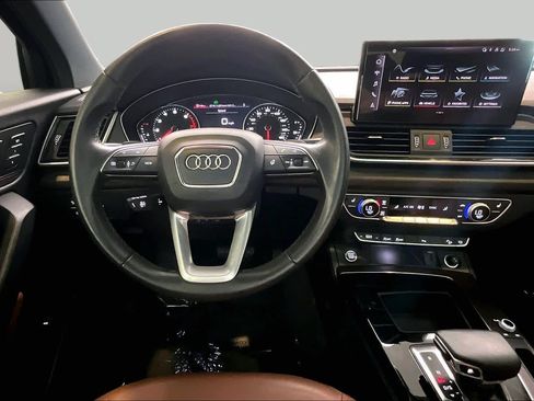 Used 2023 Audi Q5 2.0T Premium w/ Convenience Package AWD/4WD image 6