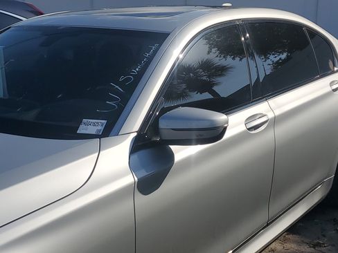 Used 2016 BMW 750i xDrive AWD/4WD image 5