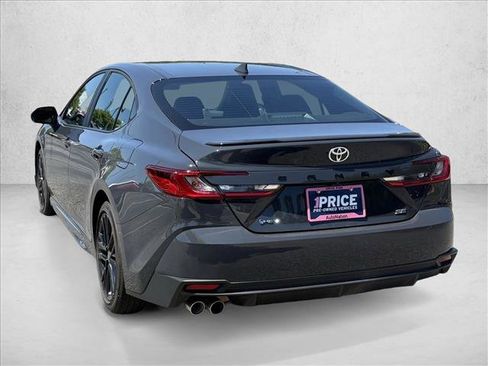 Used 2026 Toyota Camry SE FWD image 7