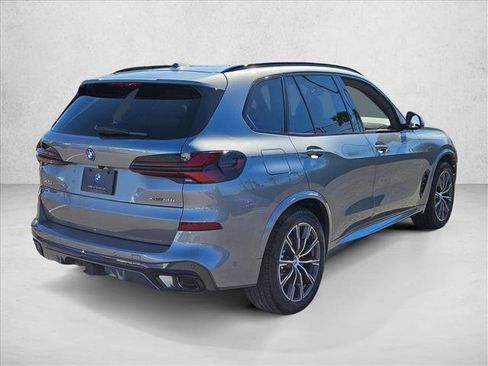 New 2026 BMW X5 xDrive50e w/ M Sport Package image 2