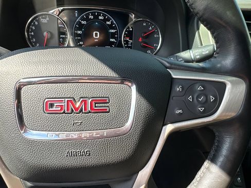 Used 2019 GMC Acadia Denali FWD image 27