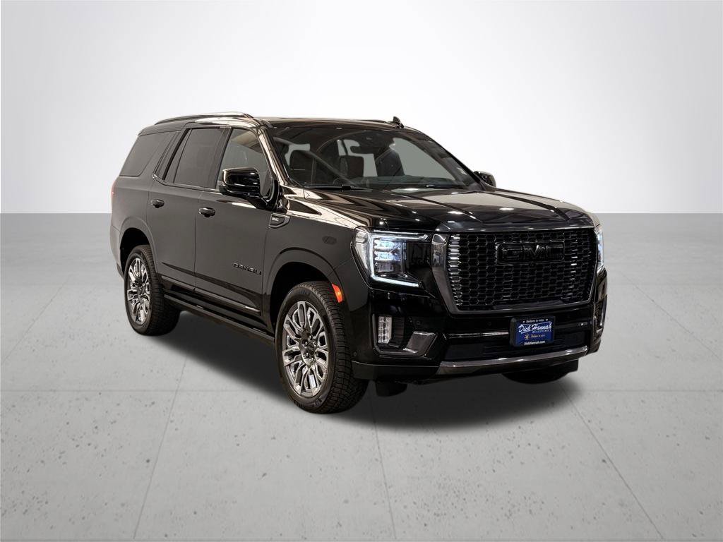 Used 2024 GMC Yukon Denali Ultimate AWD/4WD image 8