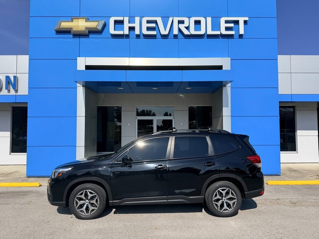 Used 2019 Subaru Forester Premium AWD/4WD image 1