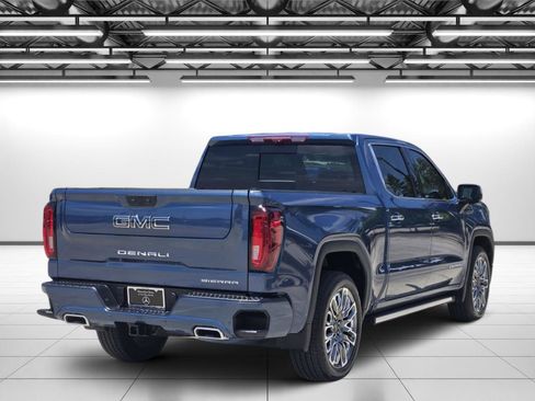 Used 2025 GMC Sierra 1500 Denali Ultimate AWD/4WD image 9