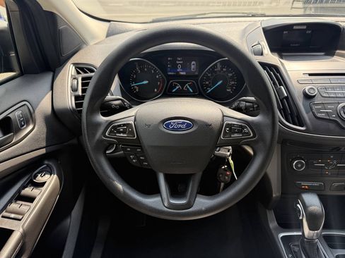 Used 2017 Ford Escape S FWD image 18