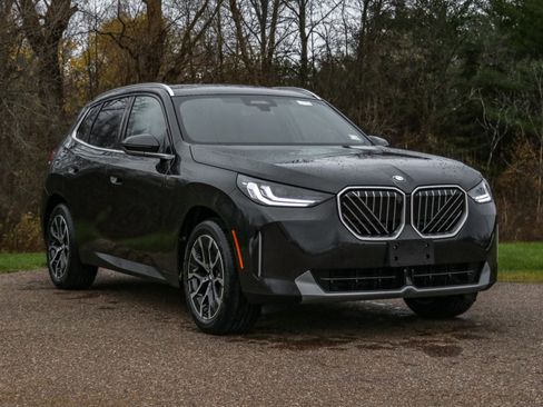 New 2026 BMW X3 xDrive30 w/ Premium Package image 1