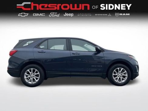 Used 2018 Chevrolet Equinox LS FWD image 12