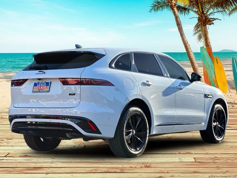 Used 2026 Jaguar F-PACE R-Dynamic S image 5