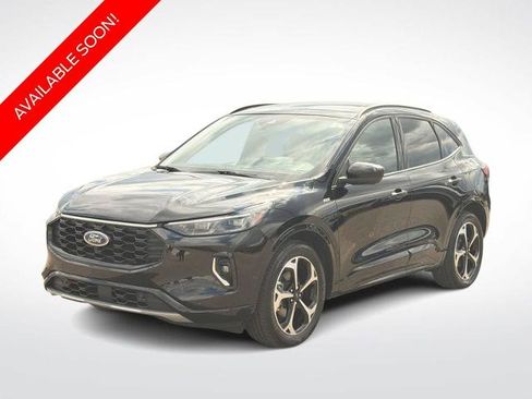 Certified 2023 Ford Escape ST-Line Elite w/ Premium Technology Package AWD/4WD image 4