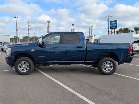 Used 2024 RAM 3500 Laramie image 7