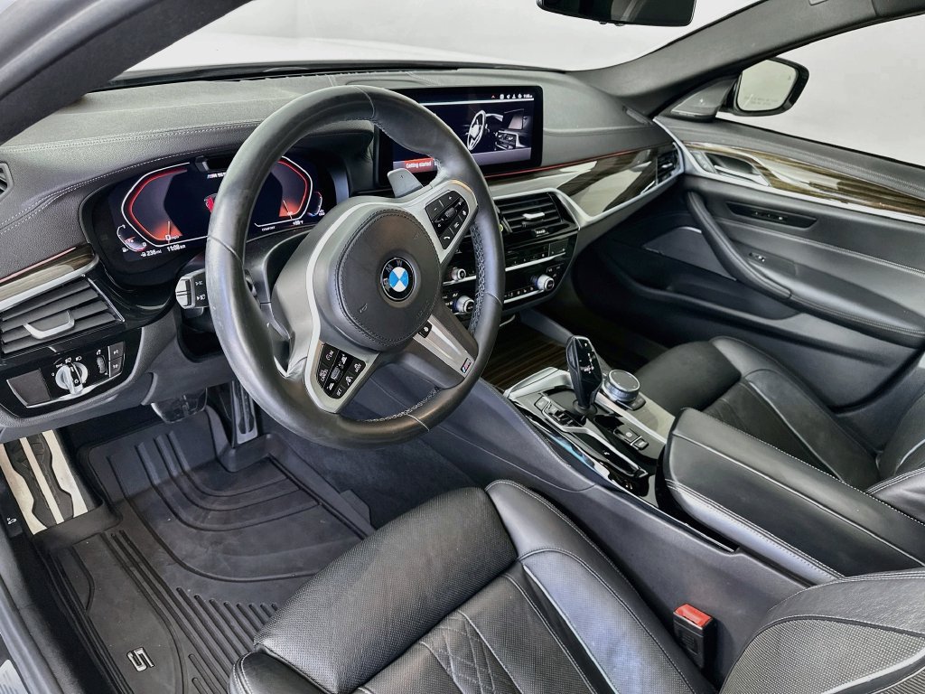 Used 2021 BMW M550i xDrive AWD/4WD image 29