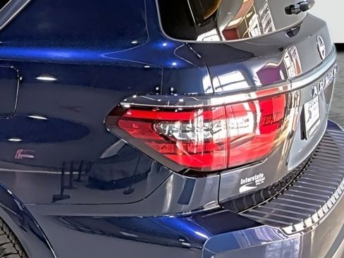 Used 2024 Nissan Armada Platinum w/ Cargo Package image 10