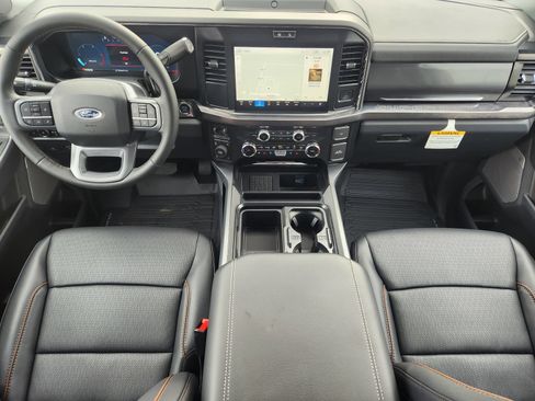 New 2026 Ford F250 Lariat w/ FX4 Off-Road Package AWD/4WD image 24