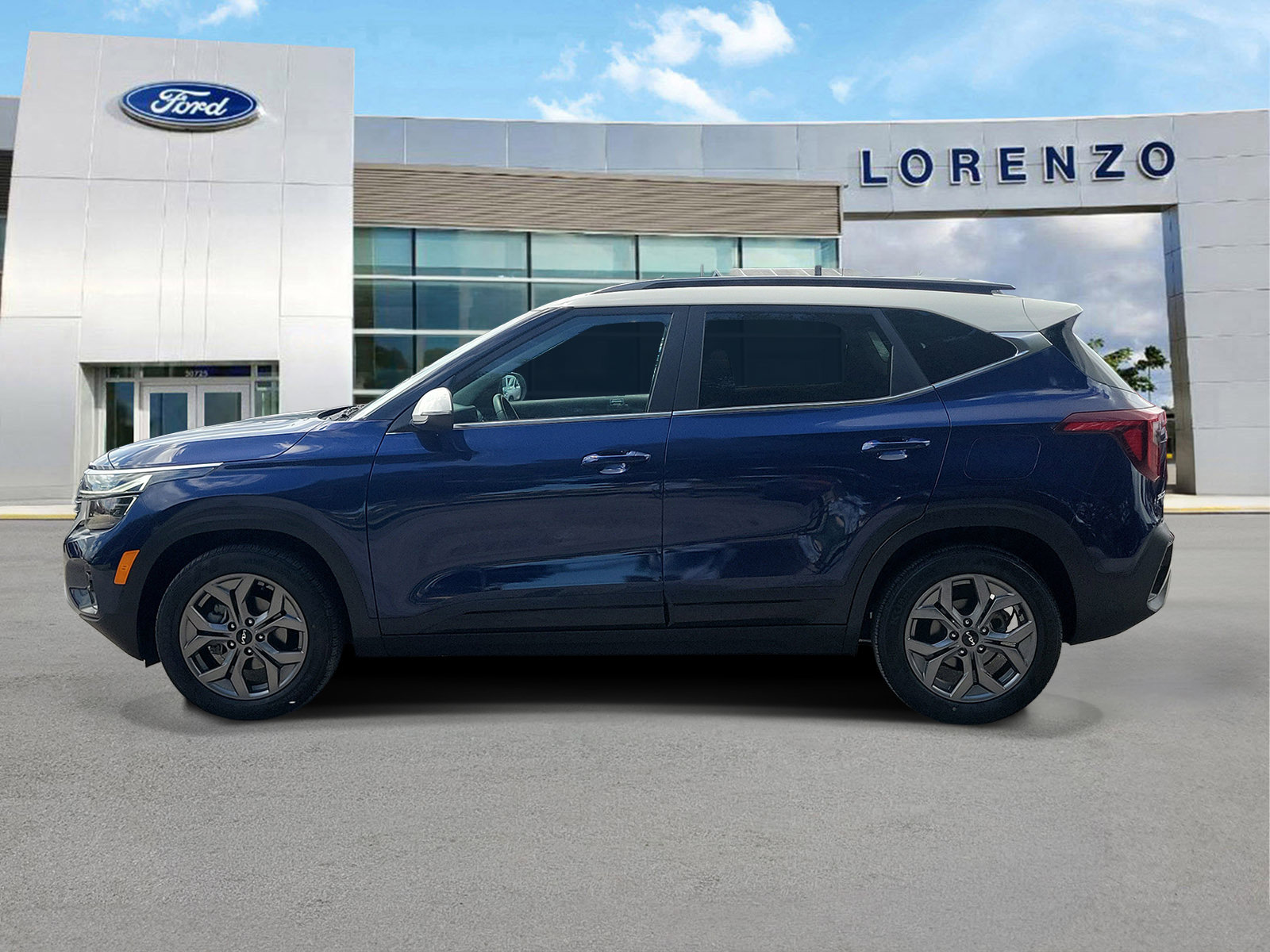 Used 2024 Kia Seltos S FWD image 8