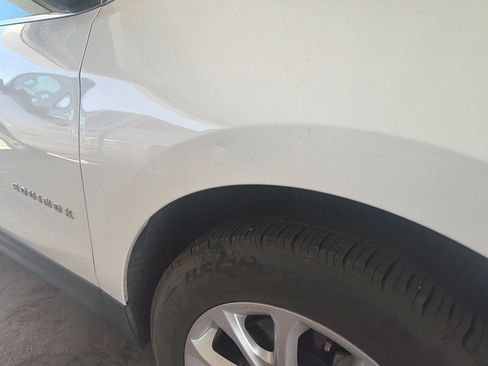 Used 2021 Chevrolet Equinox LT FWD image 3