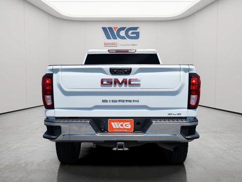 Used 2024 GMC Sierra 2500 SLE w/ SLE Convenience Package AWD/4WD image 12