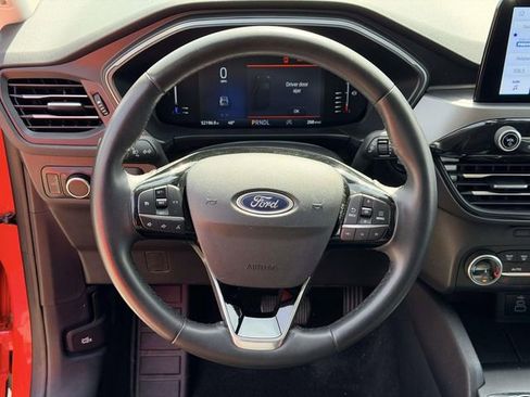 Used 2024 Ford Escape Active AWD/4WD image 18