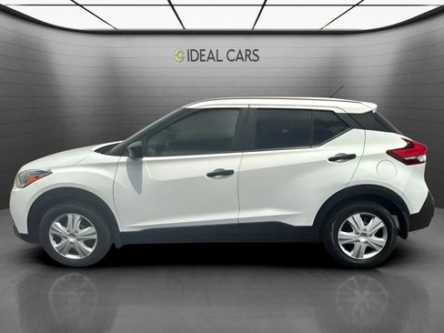 Used 2020 Nissan Kicks S FWD image 9