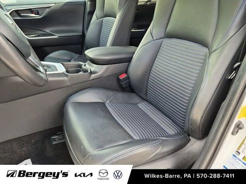 Used 2020 Toyota RAV4 XSE AWD/4WD image 12