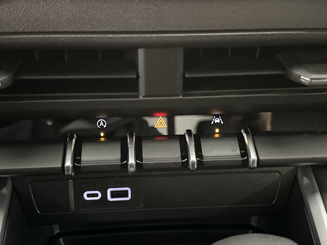 New 2026 Chevrolet Colorado Trail Boss AWD/4WD image 57