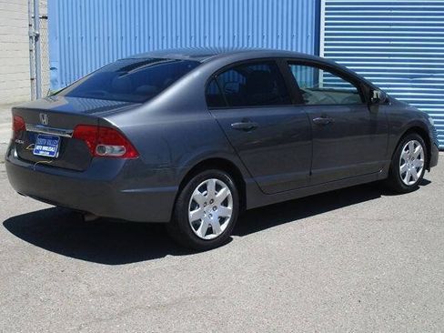 Used 2010 Honda Civic LX image 3