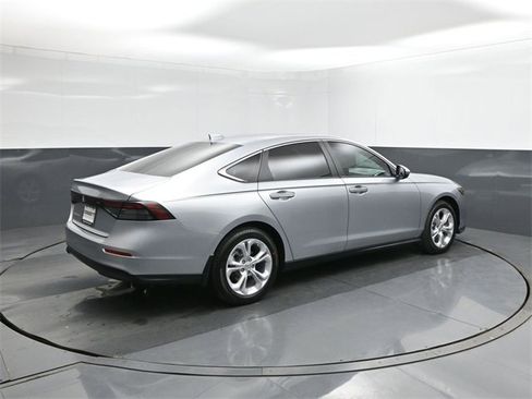 New 2025 Honda Accord LX image 11