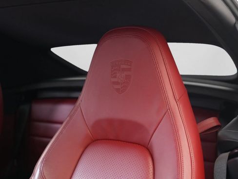 Used 2020 Porsche 911 Carrera S RWD image 11