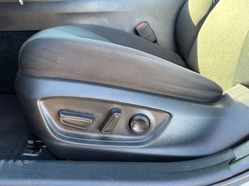 Used 2022 Toyota Camry LE image 12