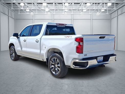 Certified 2024 Chevrolet Silverado 1500 LT AWD/4WD image 8