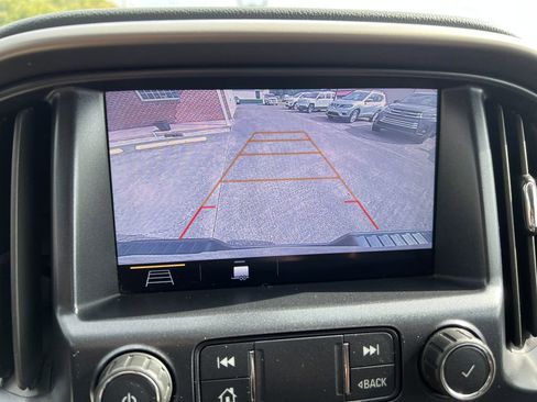 Used 2019 Chevrolet Colorado Z71 image 8