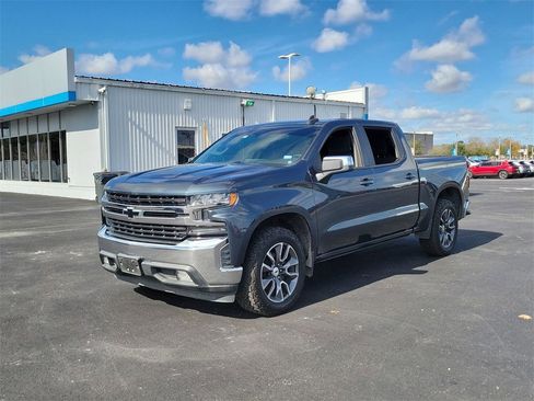 Used 2020 Chevrolet Silverado 1500 LT w/ Texas Edition image 13