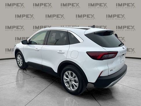 Used 2024 Ford Escape Active image 3