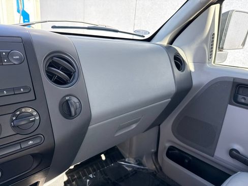 Used 2007 Ford F150 XL RWD image 17