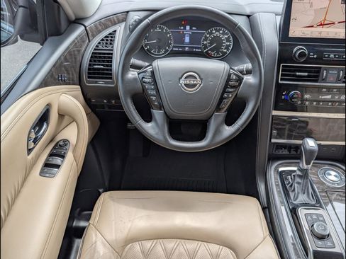 Used 2022 Nissan Armada Platinum w/ Captain's Chairs Package RWD image 8