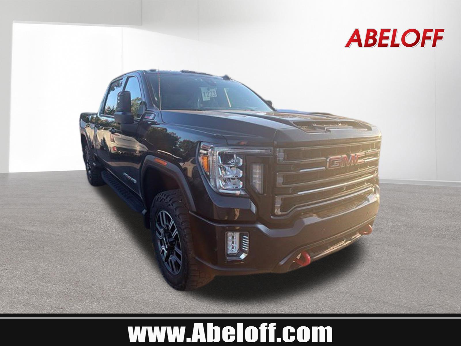 Used 2021 GMC Sierra 2500 AT4 w/ AT4 Premium Plus Package AWD/4WD image 1