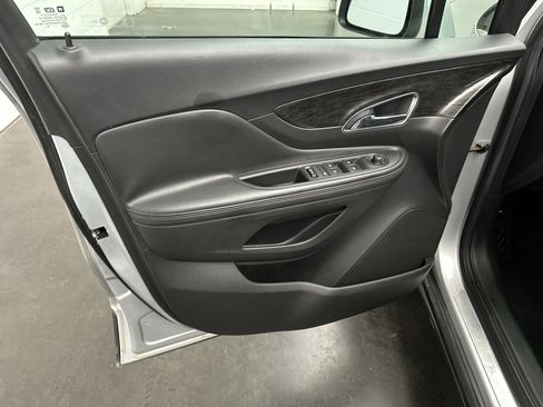 Used 2016 Buick Encore FWD image 16