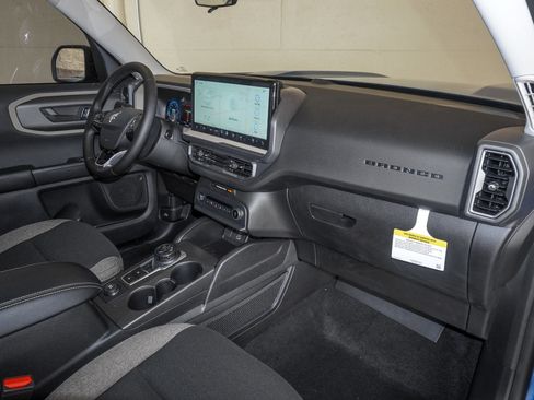 New 2025 Ford Bronco Sport Big Bend w/ Convenience Package image 38