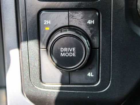 Used 2023 Ford F150 XLT w/ XTR Package image 33